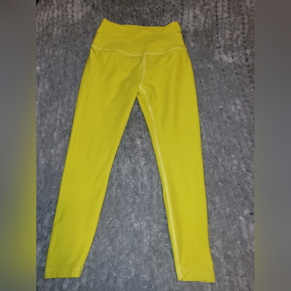 Beyond Yoga Bright Yellow Leggings - Picture 2 of 5